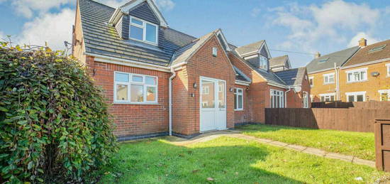 3 bedroom semi-detached house