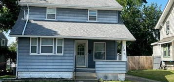 76 Hazelwood Ave, Barberton, OH 44203