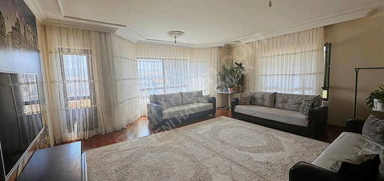 382.CADDE VADİ MANZARALI 3+1 SATILIK DAİRE