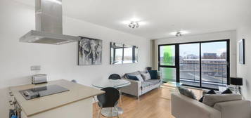 2 bed flat to rent