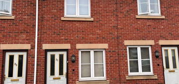 2 bedroom terraced house