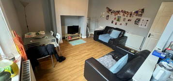 4 bedroom terraced house