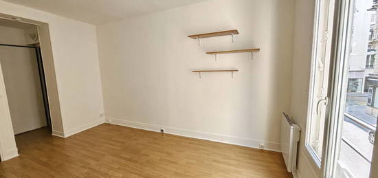 Appartement  à louer, 2 pièces, 1 chambre, 28 m²