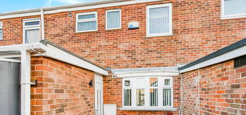 Terraced house for sale in Amberley Close, Hull HU7