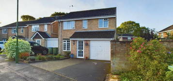 4 bedroom link detached house for sale