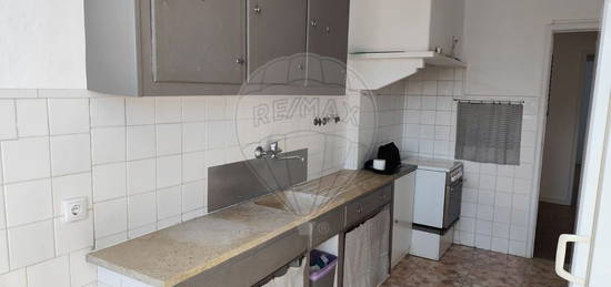 Apartamento T2 à venda em Sintra