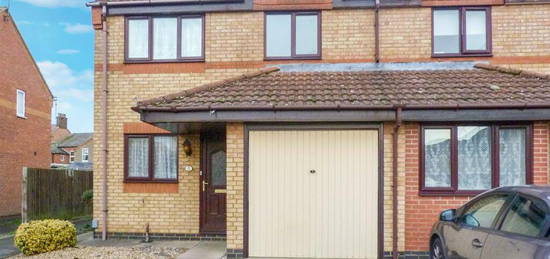 3 bedroom semi-detached house