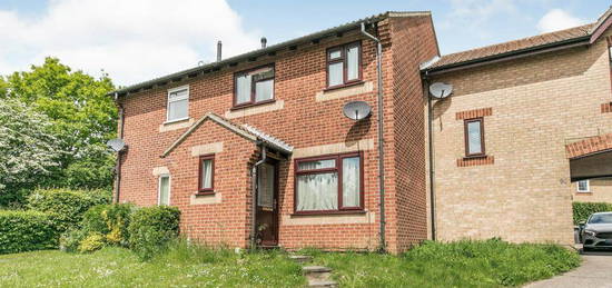 3 bedroom semi-detached house