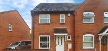 3 bedroom semi-detached house for sale