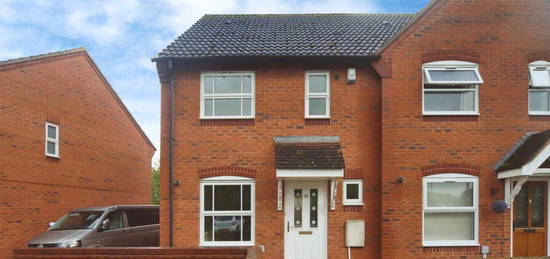 3 bedroom semi-detached house for sale