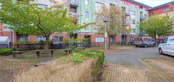 Flat for sale in Backfields Lane, Bristol BS2