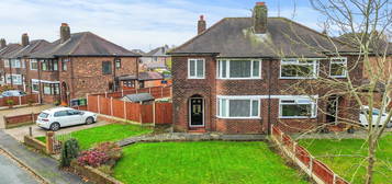 3 bed semi-detached house for sale