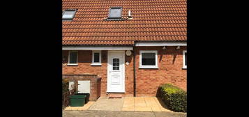 1 bed terraced house to rent