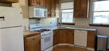 14 Hartland St Apt 3, Boston, MA 02125