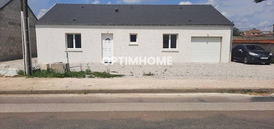 Maison plain pied , 4 chambres ,terrain 743m²