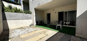 A LOUER, Marseille 13012  Appartement 2 pièce(s) 45 m2 avec terrasse- jardin de 35m2 et garage fermé.