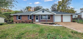 10056 Breckenridge Rd, Saint Ann, MO 63074