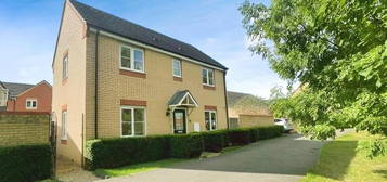 3 bedroom detached house