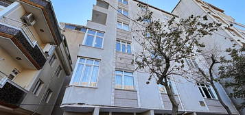 KÜÇÜKÇEKMECE TEVFIKBEY MH 3+1 ÇİFT BALKONLU DAİRE