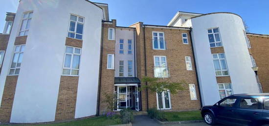 2 bedroom ground floor flat