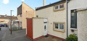 2 bed end terrace house for sale