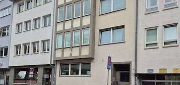 ***Mittendrin - zentrale 3-Zimmer-Wohnung in Stuttgart-Mitte***