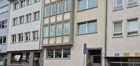 ***Mittendrin - zentrale 3-Zimmer-Wohnung in Stuttgart-Mitte***