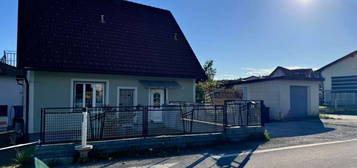 Einfamilienhaus - Privat