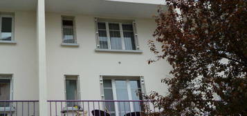 Grenoble duplex 3P+ C 53m2 quartier Liberation Foch