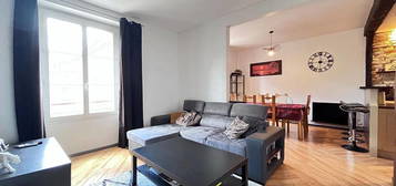 QUARTIER SAINT LEONARD : Appartement 55 m2