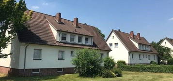 Schöne Erdgeschosswohnung mit Gartenanteil in Schenefeld