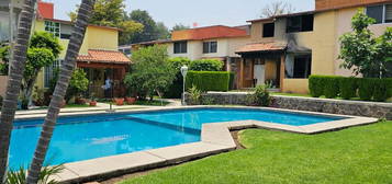 Casa en Condominio en Renta en San Miguel Acapantzingo