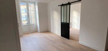 Appartement lumineux avec une chambre