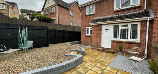 1 bedroom semi-detached house