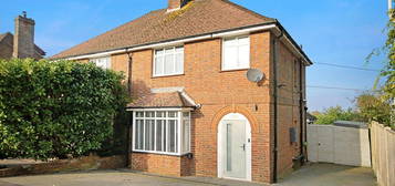 3 bed semi-detached house for sale