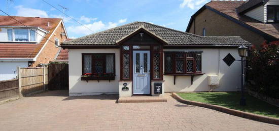 3 bedroom detached bungalow