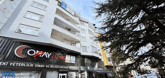 İLGİLİ MELEK MERİÇ'DEN ADLİYE CADDESİNDE SATILIK 4+1 DAİRE