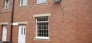 2 bed terraced house to rent