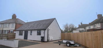 3 bedroom detached bungalow