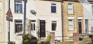 4 bedroom terraced house