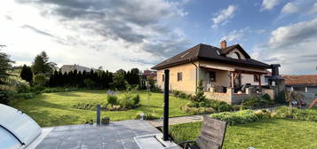 Rodinný dům, 180 m² + 1400 m² pozemek, Nová Cerekev