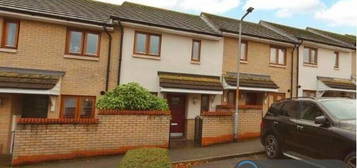 2 bedroom terraced house