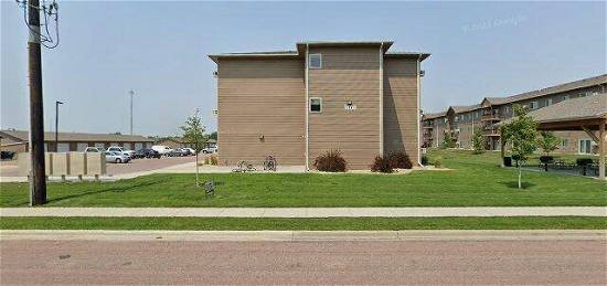 1400 W  Williams Ave #124, Mitchell, SD 57301