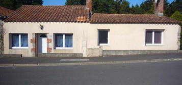 Maison ST AVAUGOURD DES LANDES 5 Pièces 108 m2