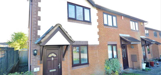 Mews house to rent in Ashford Grove, Stone ST15