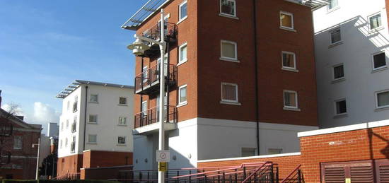 2 bed flat to rent