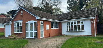 3 bedroom detached bungalow for sale