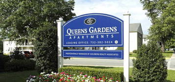 Queens Gardens Apartments, Colonia, NJ 07067