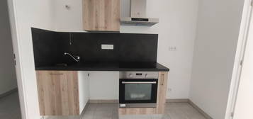 Appartement - Type 2 - 626,68  CC