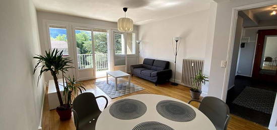 Appartement meublé  à louer, 2 pièces, 1 chambre, 52 m²